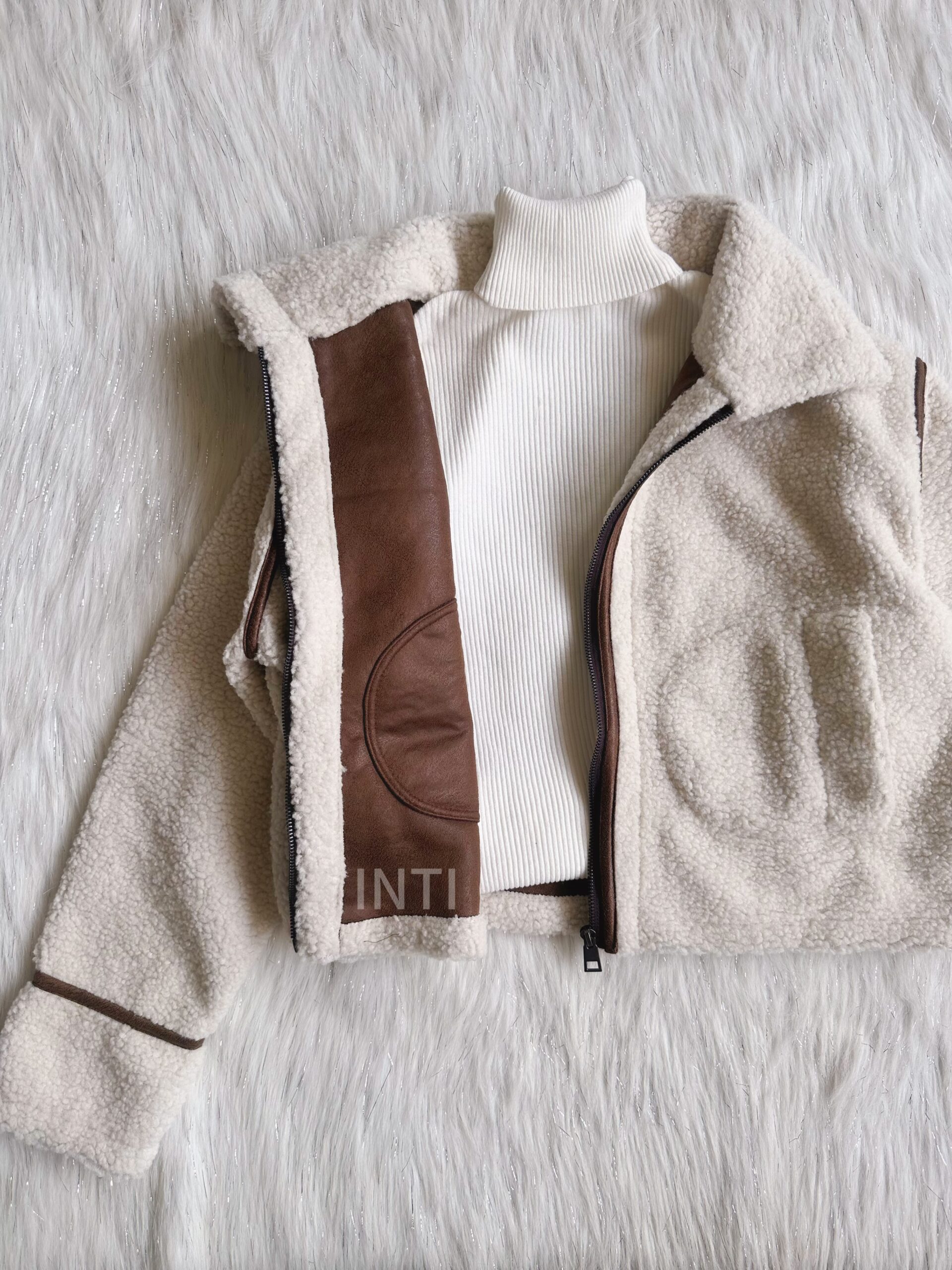 Chaqueta Atenea - Image 13